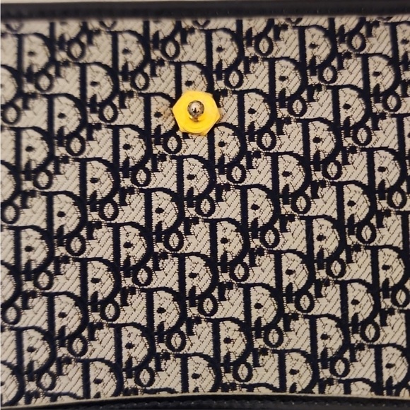 Dior Vintage Wallet on chain - Picture 9 of 13